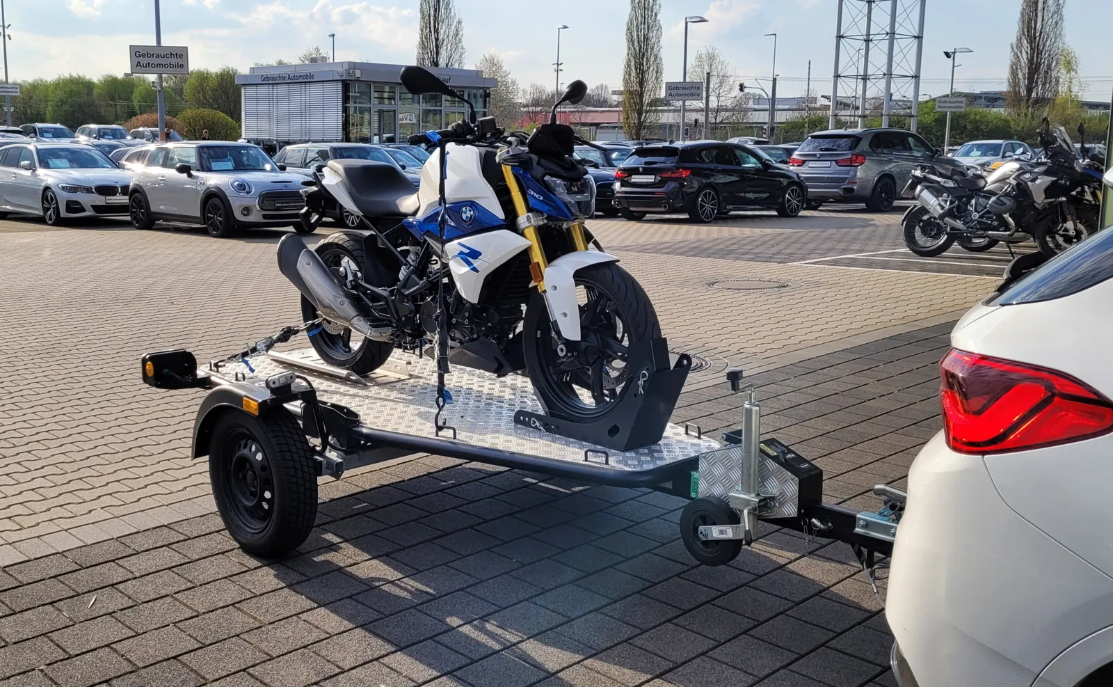 Absenk-Trailer 550kg
