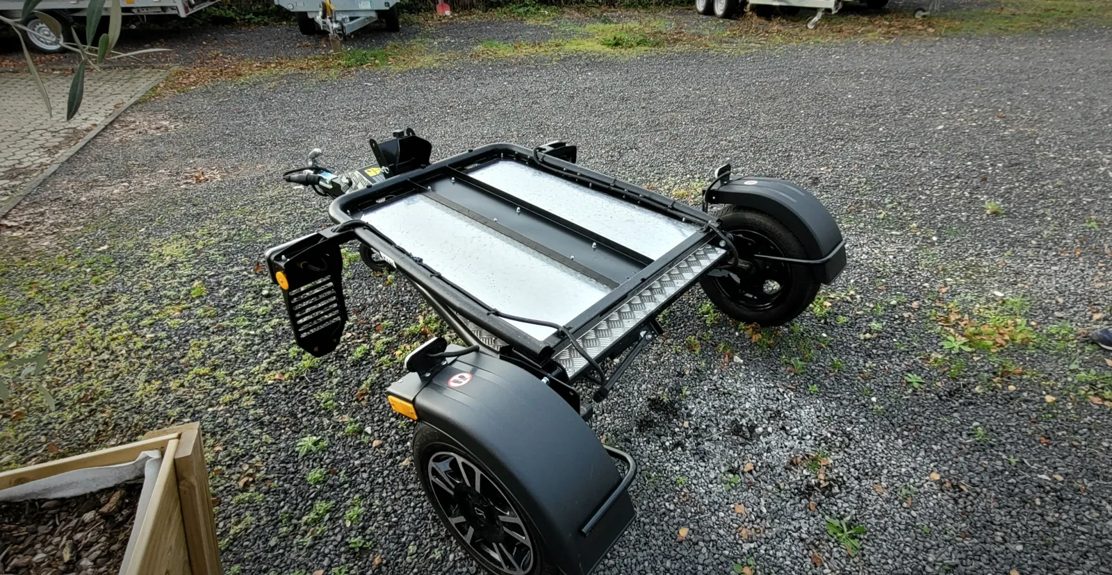 Absenk-Trailer 550kg – Foto 3